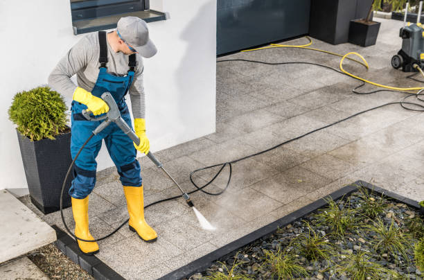 Best Sidewalk Pressure Washing  in Daniels Farm, CT